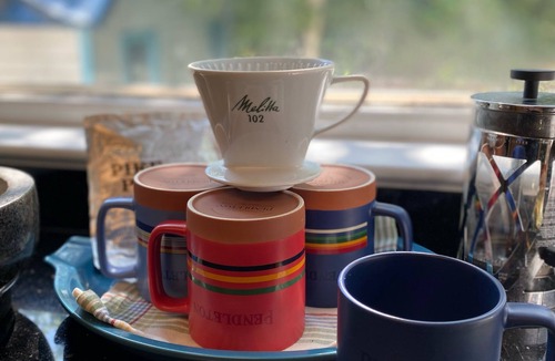 Metaline Cottage | Cheerful riverfront cottage - views, recreation, relaxation!