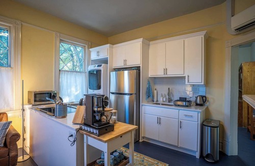 Summerville Apartment | Cheerful, sunny historic stay