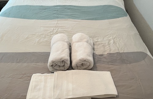 Rocklin House | Cheery room and big TV