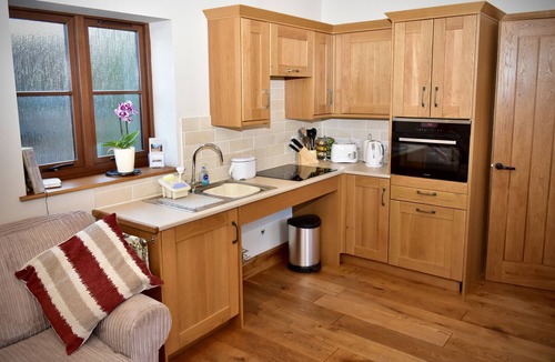 Wollerton Cottage | Cheese Room Cottage