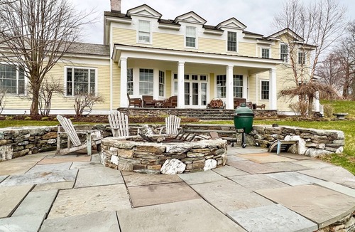 Hillsdale House | Chef’s Kitchen, Fast Wi-Fi