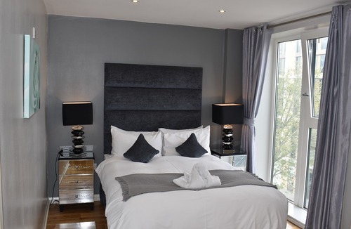 Queenstown Hotel | Chelsea Bridge Apartments