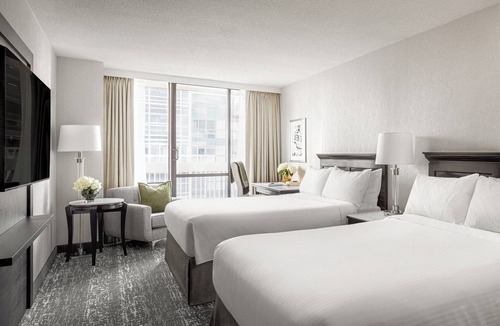 Bay Street Corridor Hotel | Chelsea Hotel, Toronto