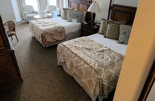 Cow Hollow Hotel | Chelsea Inn