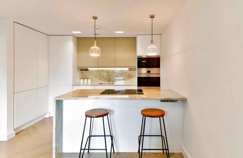 Sands End Apartment | Chelsea Pad by condokeeper