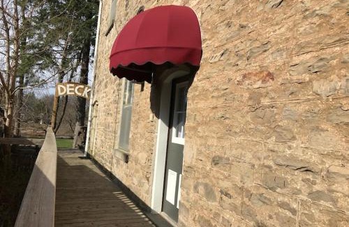 Glen Williams Hotel | Cheltenham Suites