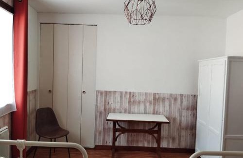 Verdalle House | Cheminée, jardin et tranquillité assurée