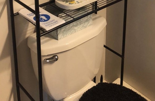 Eddington Cottage | Chemo Pond: one hour from Acadia National Park