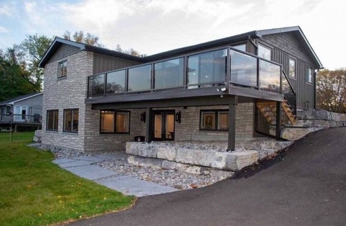 Selwyn Cottage | Chemong Lake Cottage w/Private Boat Launch