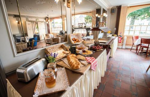 Beauvais Hotel | Chenal Hotel