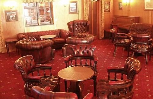 Forest Row Hotel | Chequers Inn Hotel