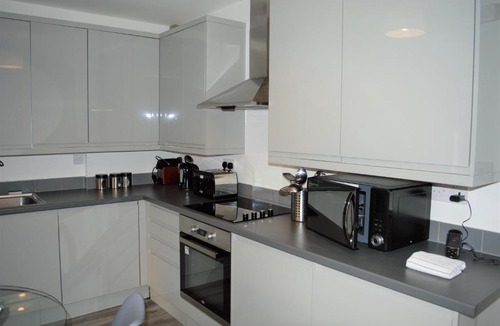 Folkestone House | Cheriton Gardens 2 Bed Folkestone
