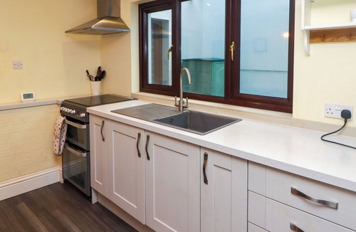 Pembroke Dock Cottage | Cheriton