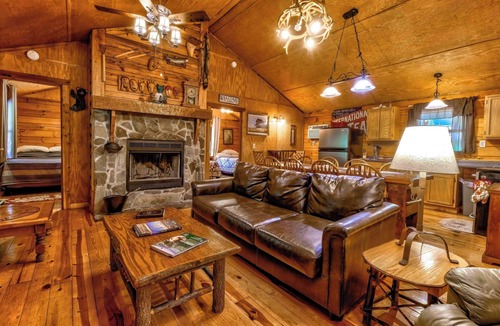 Cherokee Cabin | Cherokee Hunt Lodge