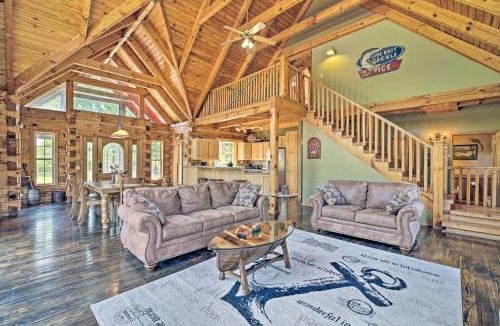 Bean Station House | Cherokee Lake Cabin with Deck and Kayaks!