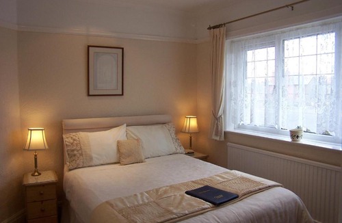 Muston House | Cherries