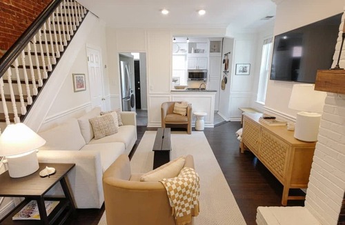 Stanton Park House | Cherry Blossom Charm