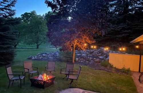 Suttons Bay House | Cherry Blossom Farm