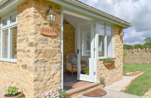 North Perrott House | Cherry Cottage - Ukc3990