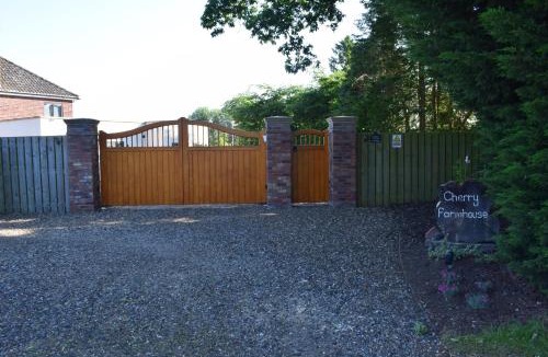 Elvington House | Cherry Farmhouse