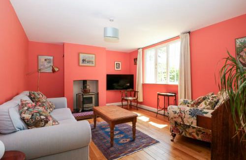 Ewhurst Green House | Cherry Garden Cottage