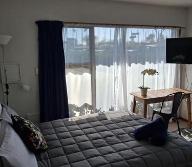 Havelock North Apartment | Cherry Grove Motel