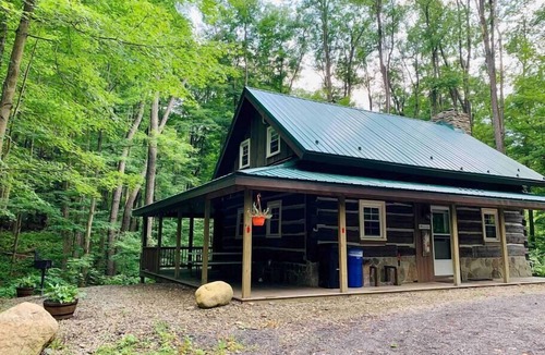 Cherry Creek Cabin | Cherry Grove - Rustic Log Cabin