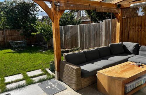 Caversham House | Cherry Hill Studio