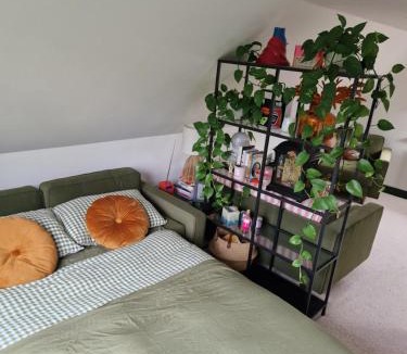 Aldermaston House | Cherry Lodge