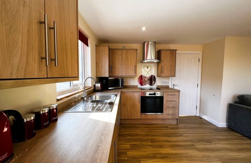 Godshill Ski Chalet | Cherry Lodge