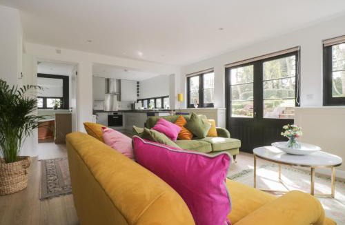 Maidstone House | Cherry Orchard Farm