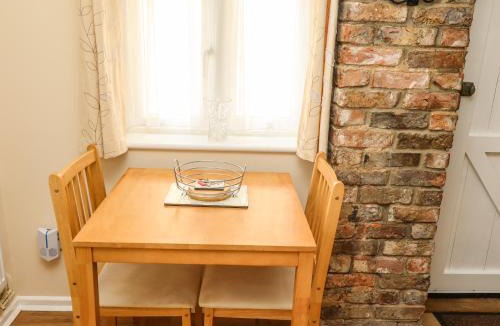 Louth House | Cherry Pips