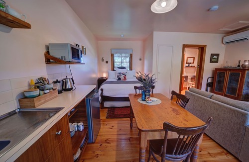 Port Fairy Cottage | Cherry Plum Cottages