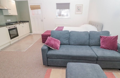 Ford Cottage | CHERRY STUDIO, pet friendly, with a garden in Cornhill-On-Tweed