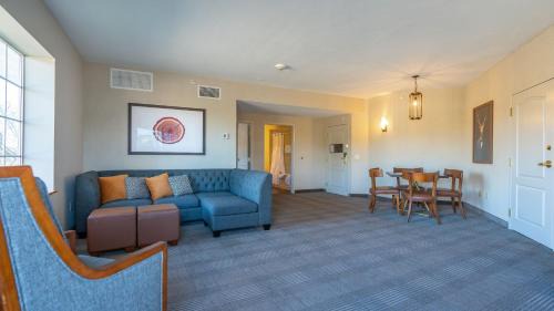 Newark Hotel | Cherry Valley Hotel