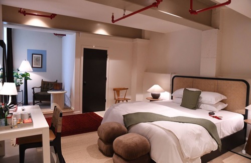 Midtown - Westport Hotel | Cherry Warehouse Hotel