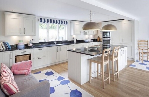 Rock Cottage | Cherrytrees