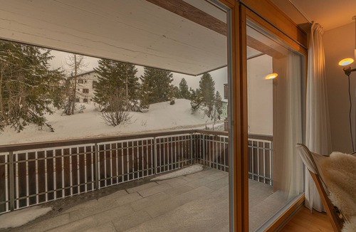 Maloja Apartment | Chesa Blaunca Maloja - with sunny balcony