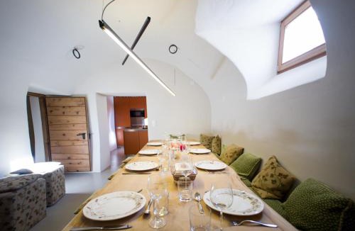 La Punt-Chamues-ch Ski Chalet | Chesa Chamuera