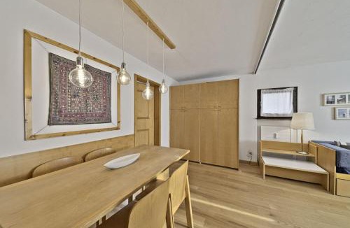 Celerina-Schlarigna Apartment | Chesa Chavriol - Celerina
