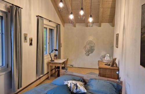 Brunnadern Bed & Breakfast | Chesa Clavazzin