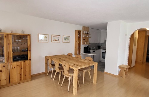 Zuoz Apartment | Chesa Culaischem Barbey