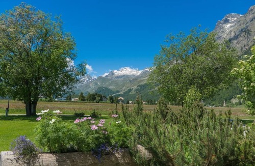 Sils-Maria Apartment | Chesa Flur Sulagl 2 by Interhome