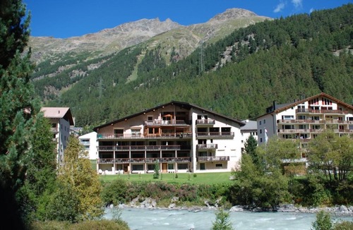 Pontresina Apartment | Chesa la Furia 7 - Bergbahn inklusive im Sommer by Interhome