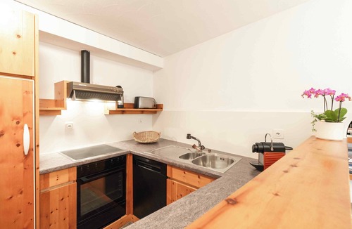 Bever House | Chesa Michel