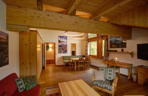 Silvaplana Apartment | Chesa Munteratsch 2-Zimmerwohnung 301 Typ E
