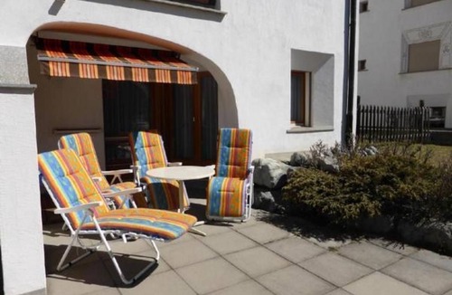 Bever Apartment | Chesa Palü No. 33 with garden seating area