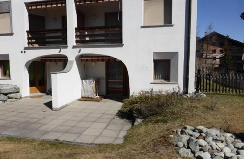 Bever Apartment | Chesa Palü No. 33 with garden seating area