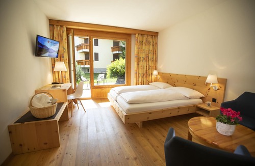 Surlej Hotel | Chesa Surlej Hotel
