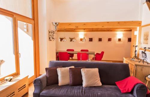 La Punt-Chamues-ch Apartment | Chesa Valluna - La Punt-Chamues-ch